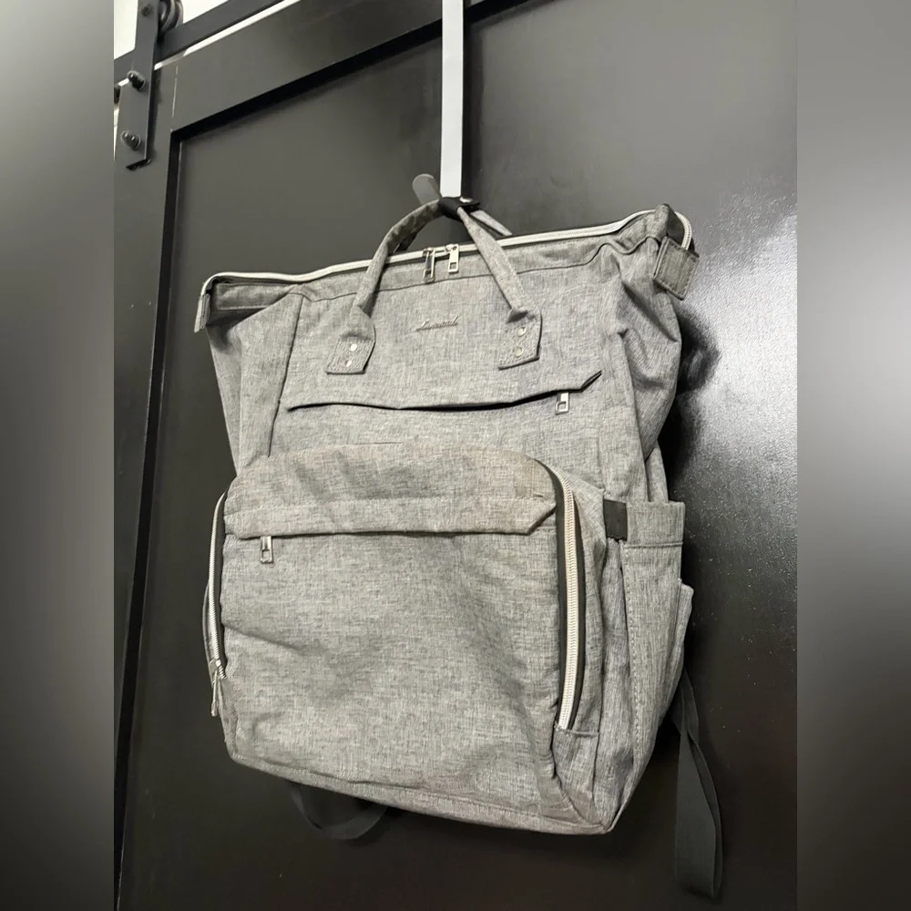 Sleek Gray Lovevook Backpack - Picture 1 of 16